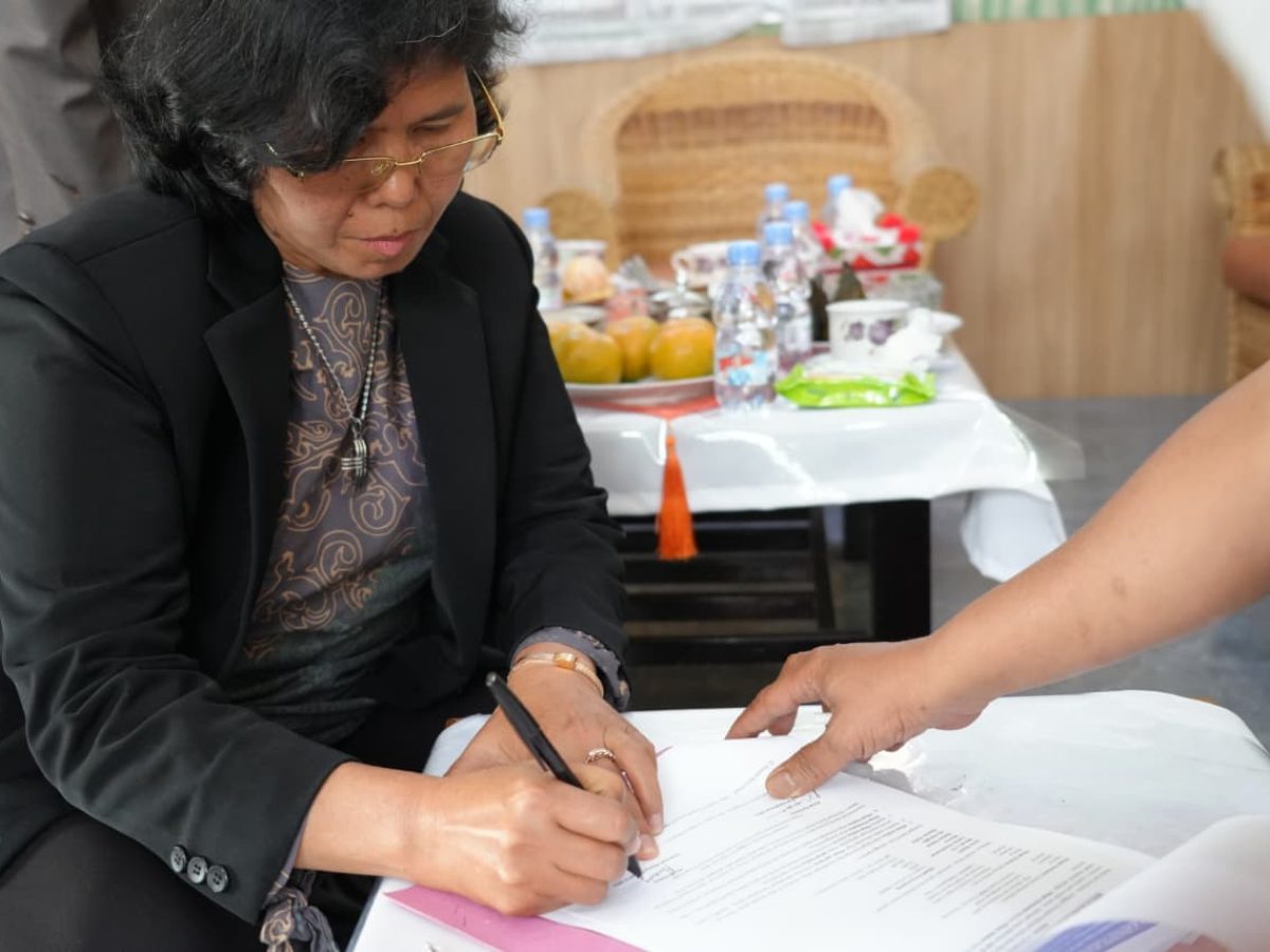 02819e60-c5a5-4642-bed4-20642df7e47b