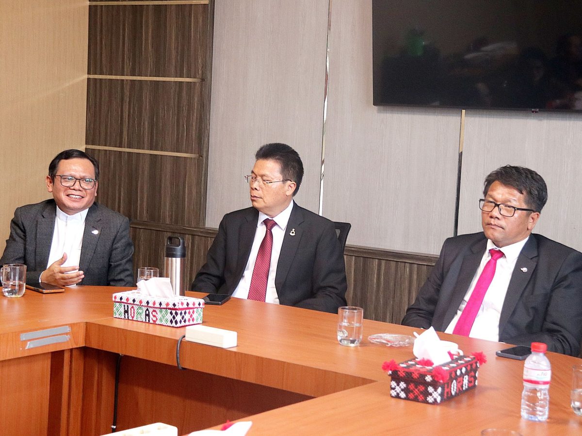 644269996_122174540918785938_4506165876379648182_n