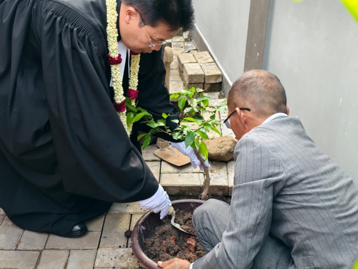 79c9cdb1-032c-40c2-84d0-151cfa2b699d