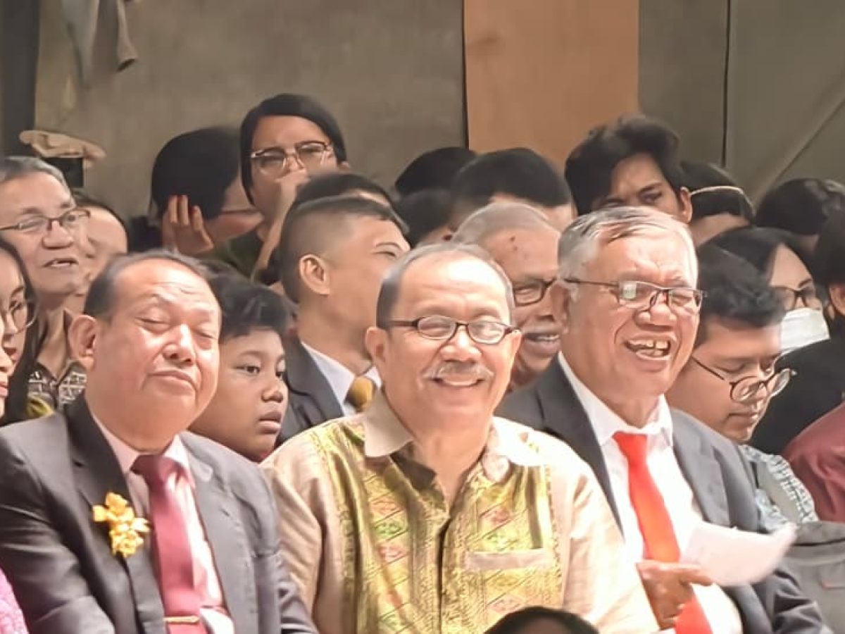 WhatsApp Image 2025-11-17 at 15.42.01 (1)