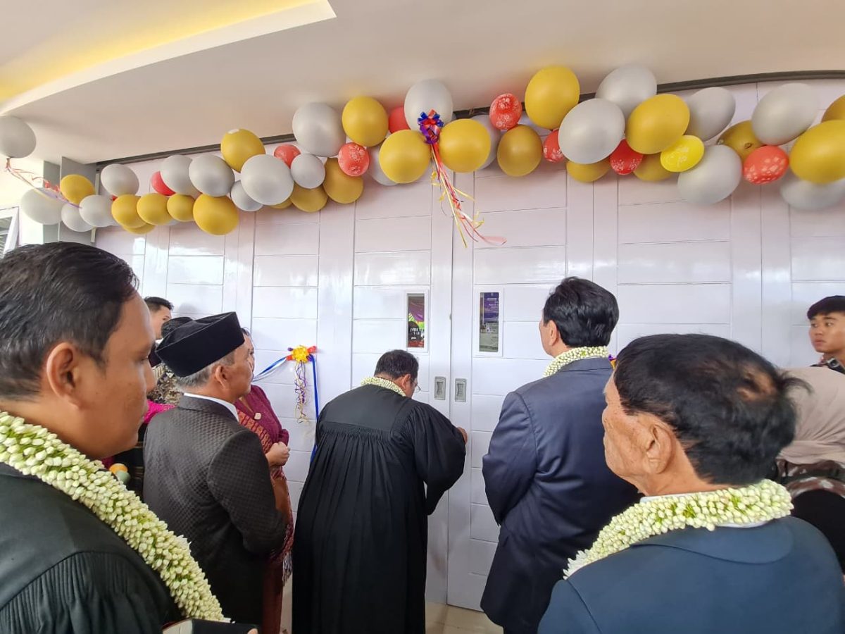 WhatsApp Image 2025-11-24 at 16.06.08 (1)