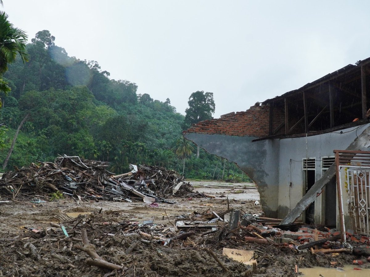 WhatsApp Image 2025-12-08 at 17.03.05 (10)