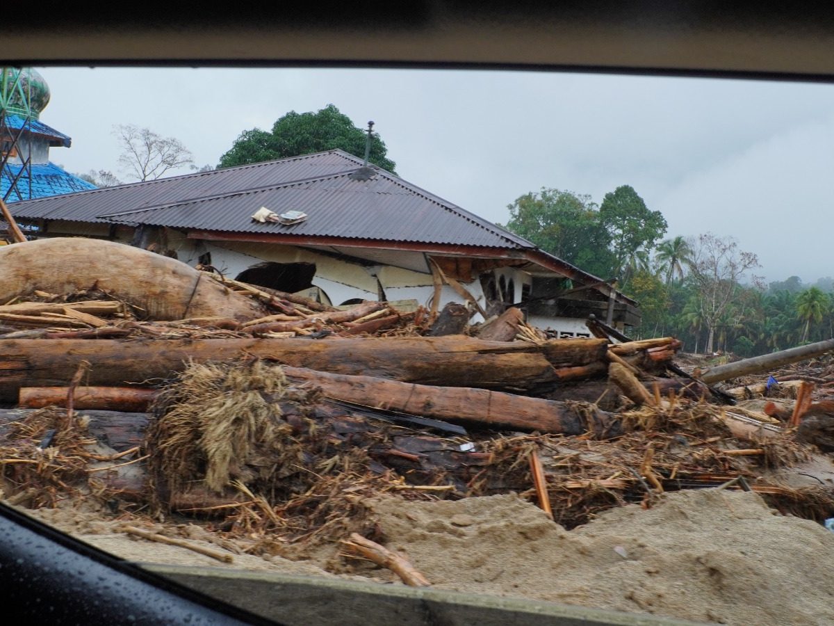 WhatsApp Image 2025-12-08 at 17.03.05 (8)