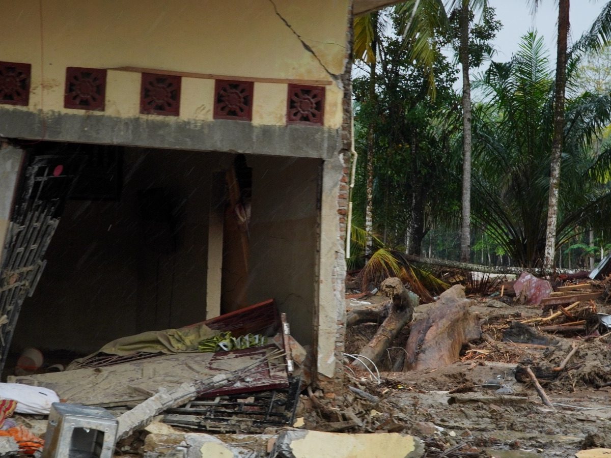 WhatsApp Image 2025-12-08 at 17.03.05 (9)