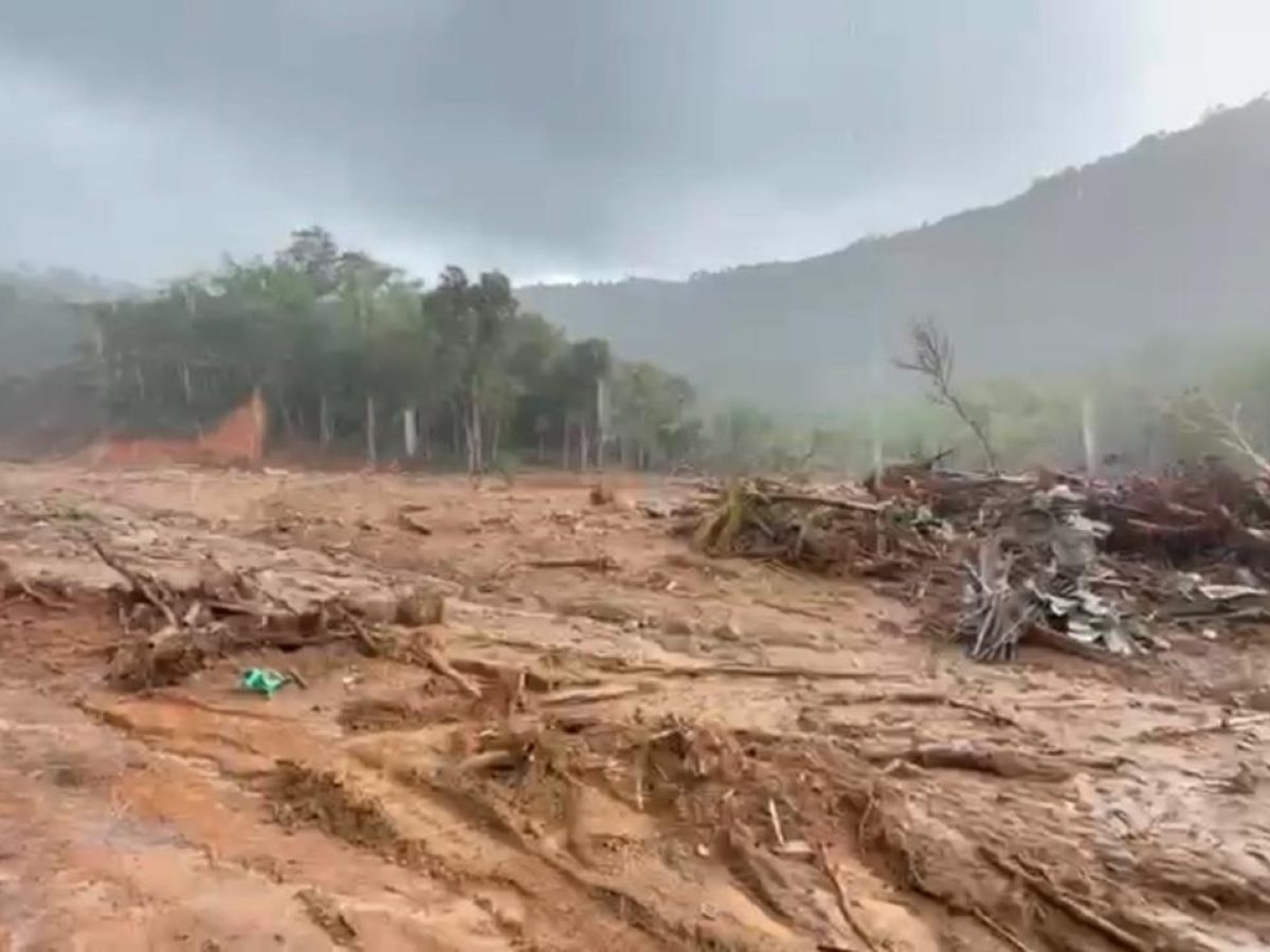 WhatsApp Image 2025-12-16 at 16.02.42